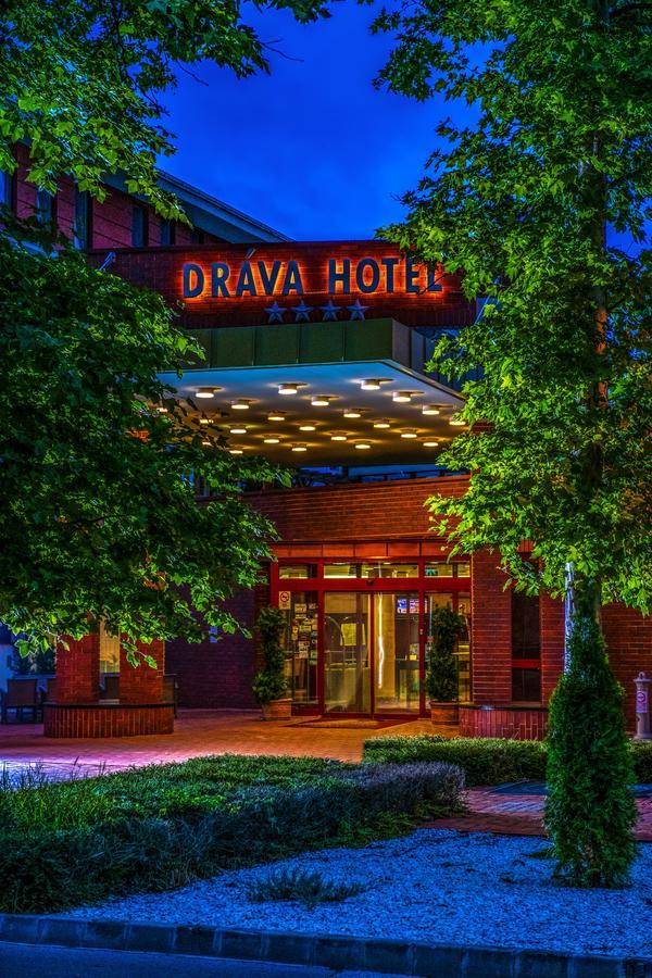 Drava Hotel Thermal Resort Harkány Екстериор снимка